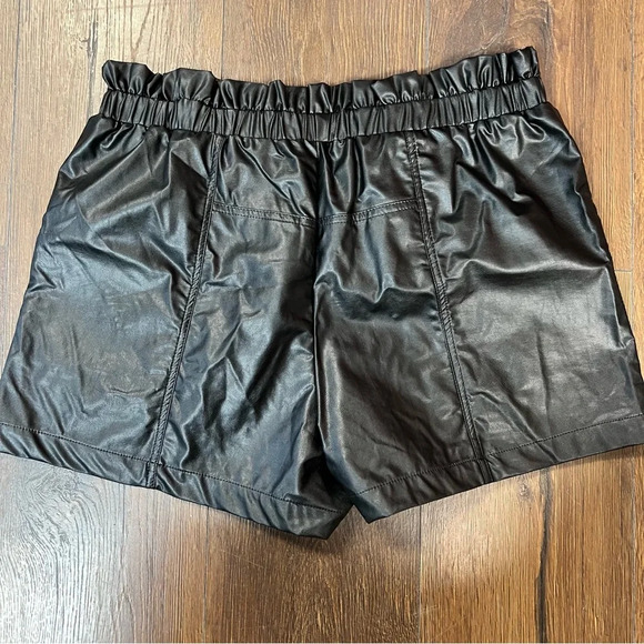 Cozy Co. by cozy casual date night downtown shorts SZ XL - Picture 6 of 7